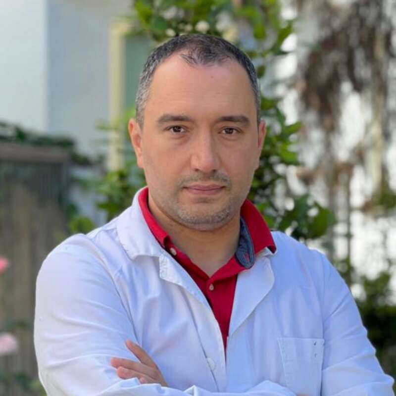 Dr. Denis Kadaifciu